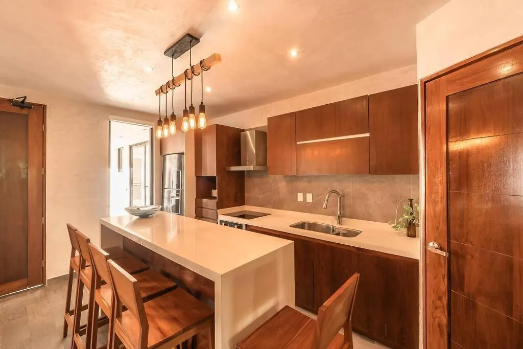 Apartment 2Br, 2 Pools, Gym, 15Min From Beach Tulum