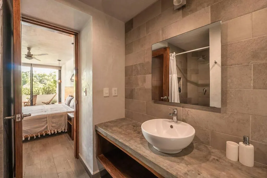 Apartment 2Br, 2 Pools, Gym, 15Min From Beach Tulum