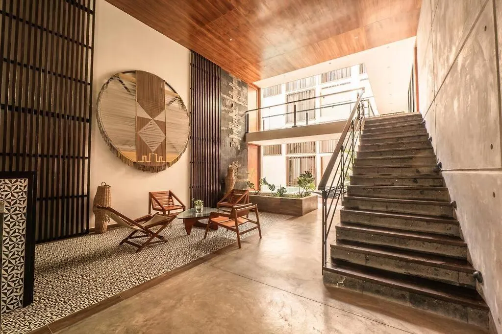 2Br, 2 Pools, Gym, 15Min From Beach Tulum Apartment