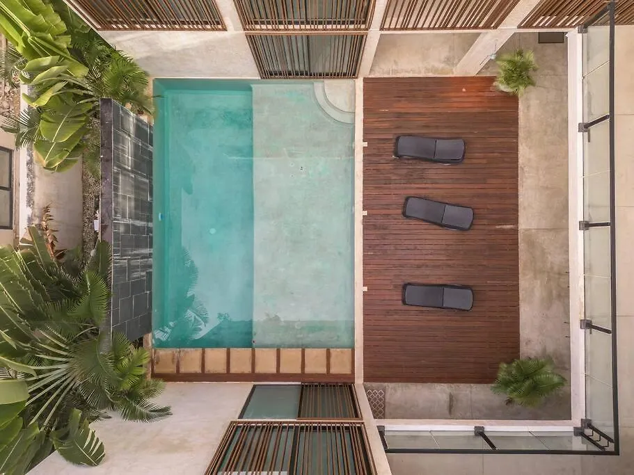 2Br, 2 Pools, Gym, 15Min From Beach Tulum
