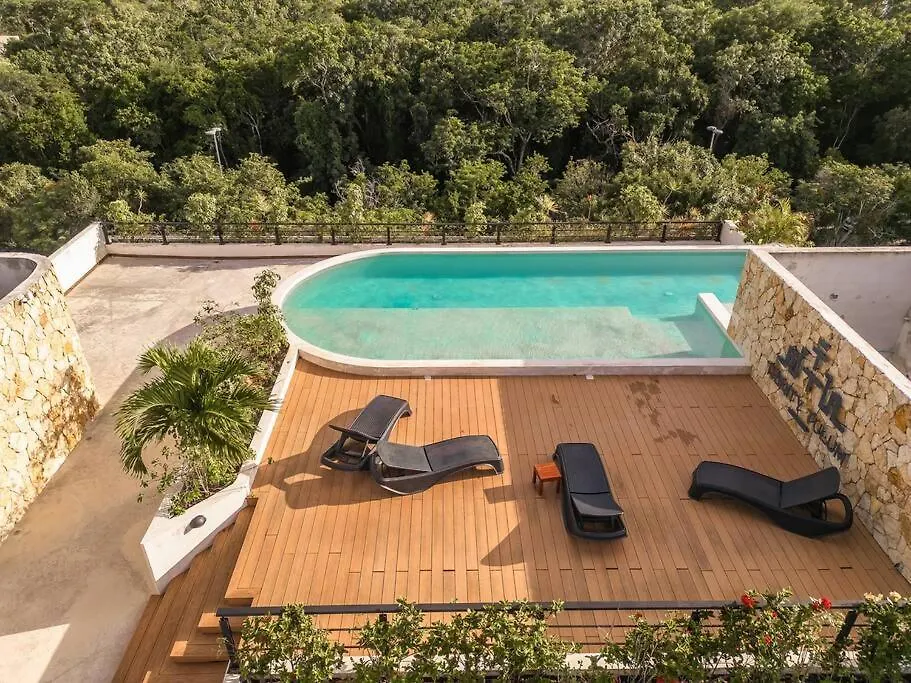 2Br, 2 Pools, Gym, 15Min From Beach Tulum